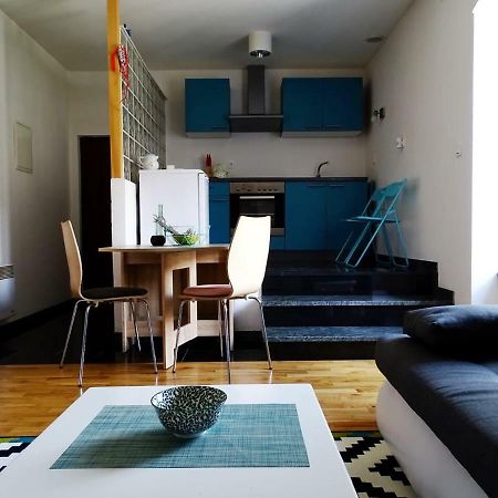 Apartment Naita Sinj Εξωτερικό φωτογραφία