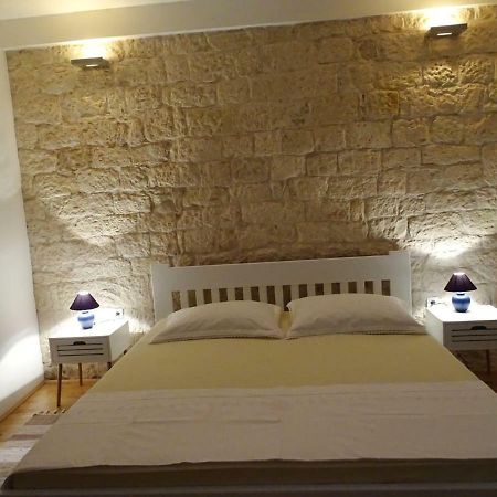 Apartment Naita Sinj Εξωτερικό φωτογραφία
