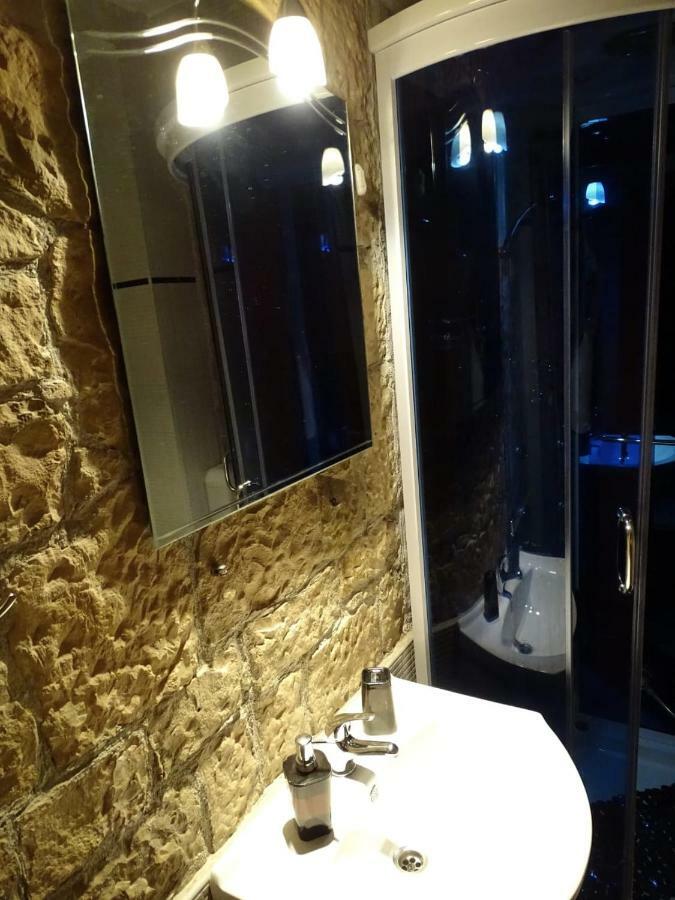 Apartment Naita Sinj Εξωτερικό φωτογραφία